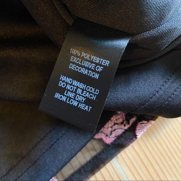 SOLD ❤️🔥 Lulus Black Multi Floral Embroidered Bodycon Halter Mini Dress - Picture 13 of 14